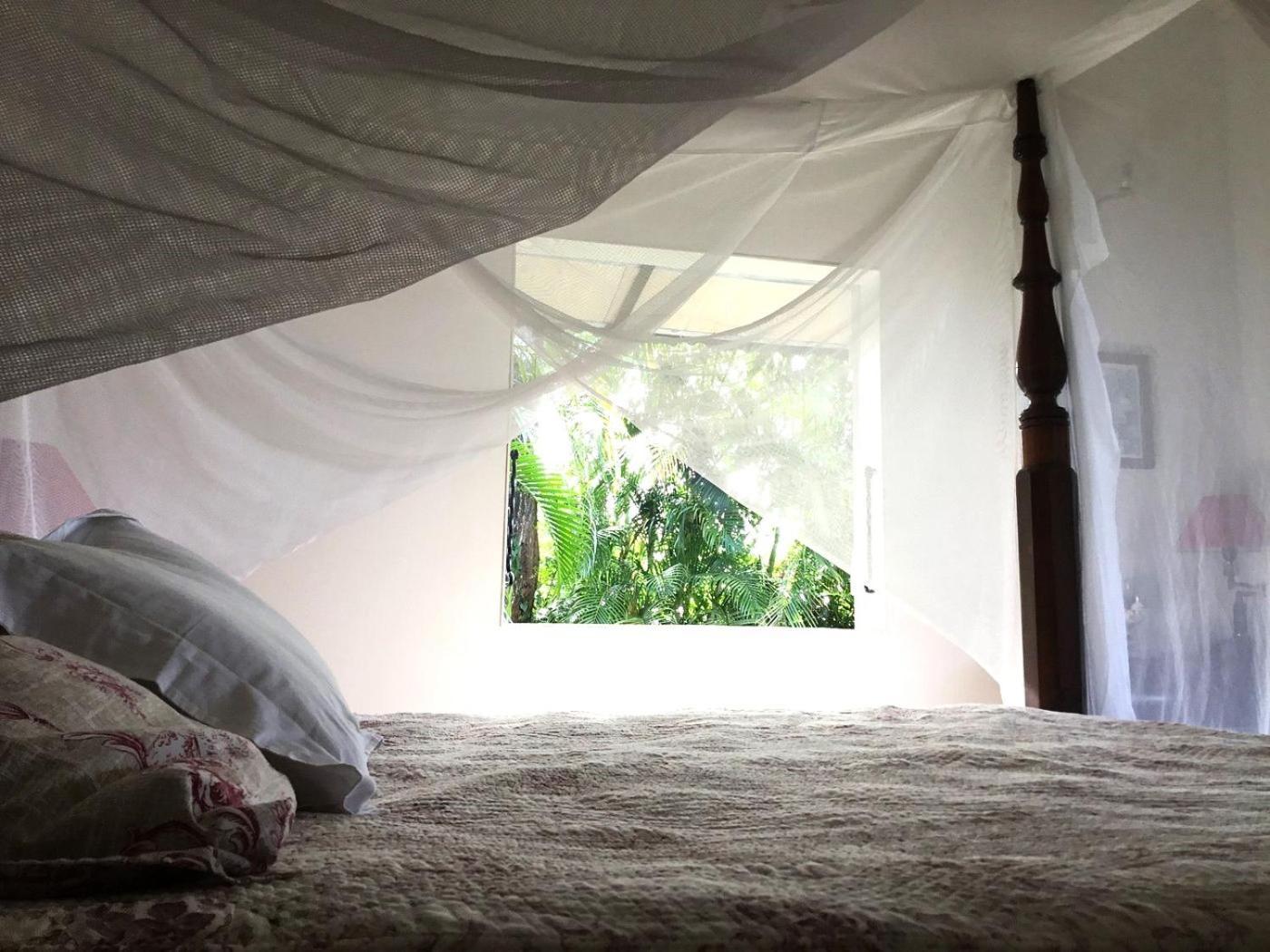 Beausejour Guest House Pointe-Noire Ngoại thất bức ảnh