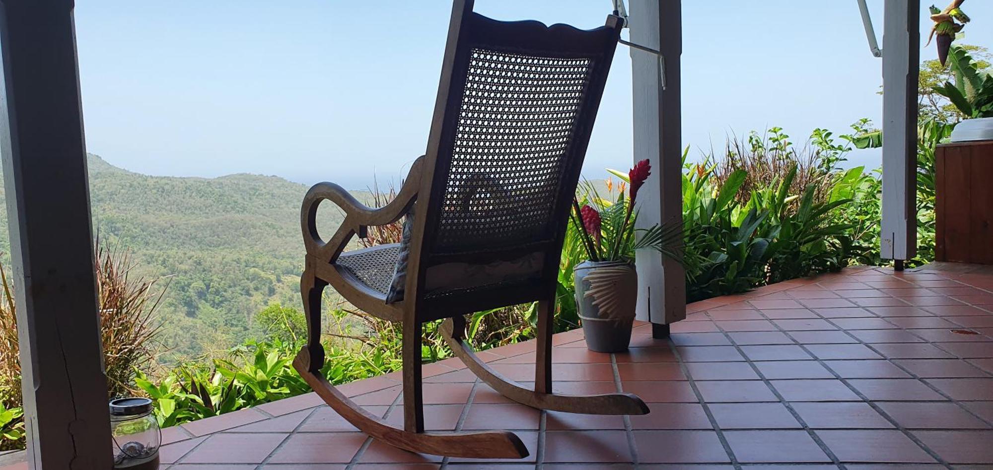 Beausejour Guest House Pointe-Noire Ngoại thất bức ảnh